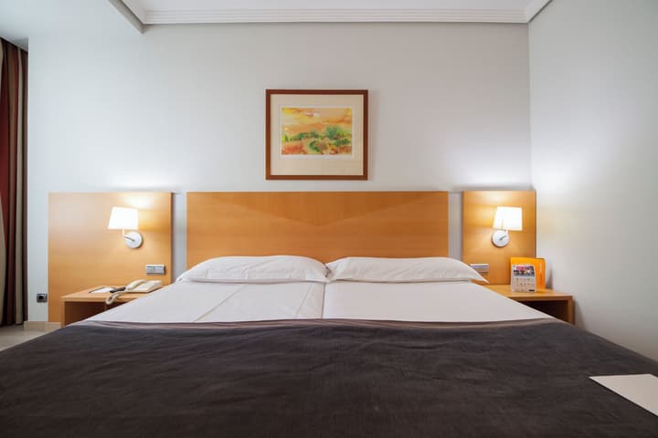 Hotel Silken Luis de León