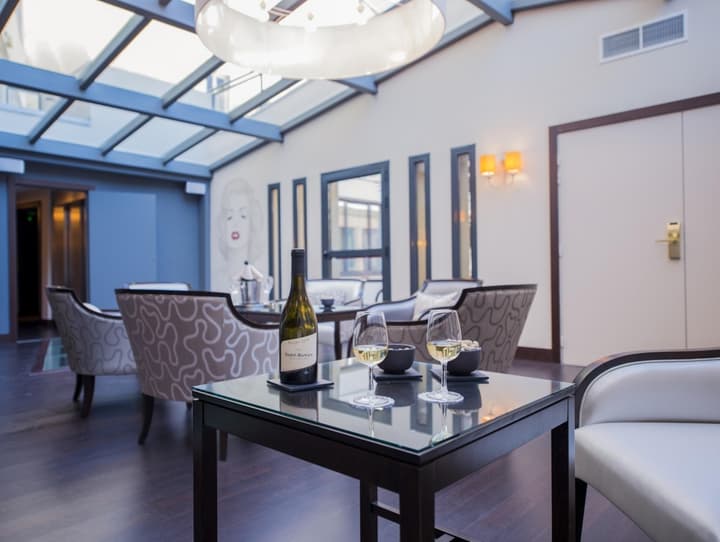 BEST WESTERN PLUS CANNES RIVIERA & SPA