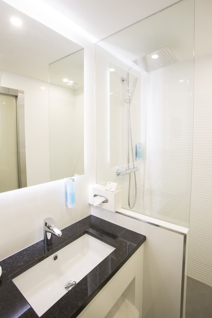 BEST WESTERN PLUS CANNES RIVIERA & SPA
