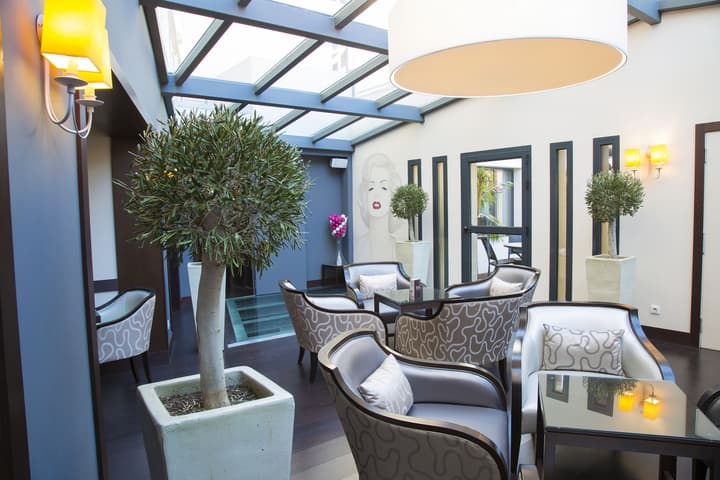 BEST WESTERN PLUS CANNES RIVIERA & SPA