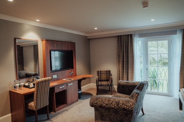 Dunadry Hotel and Gardens