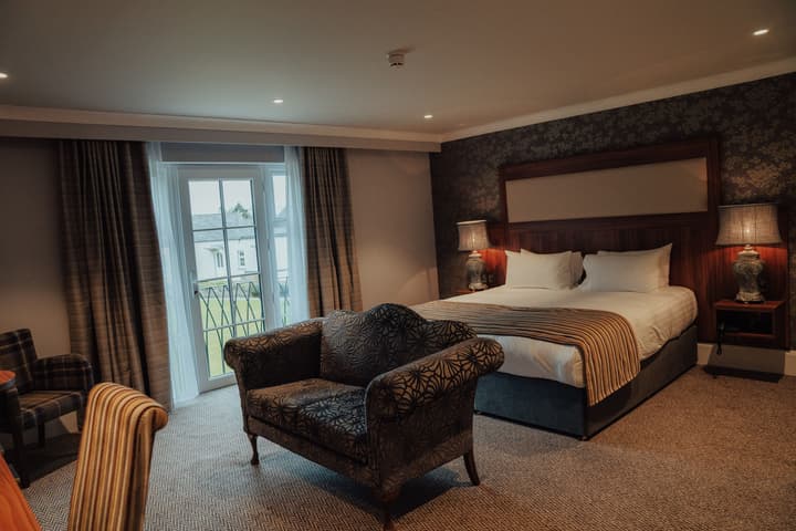 Dunadry Hotel and Gardens