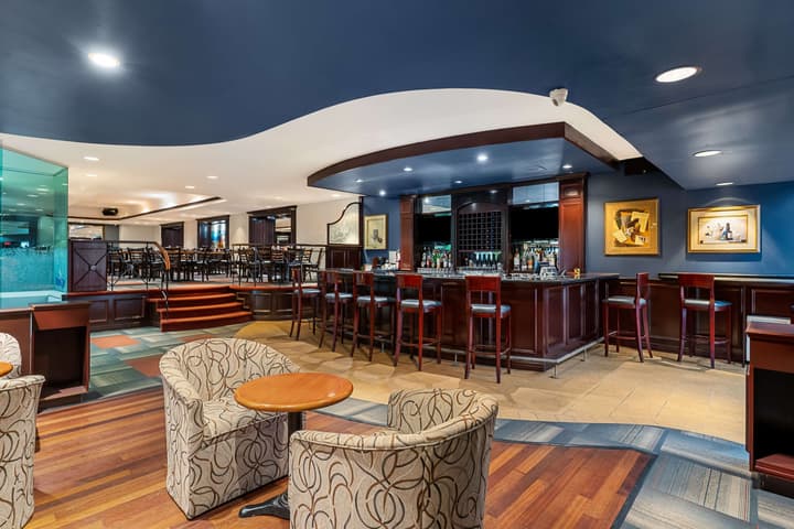 Best Western Ville-Marie Montreal Hotel & Suites