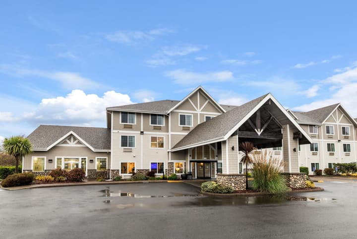 La Quinta Inn & Suites by Wyndham Newport