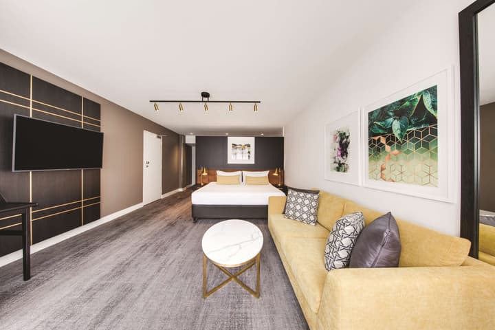 Vibe Hotel Sydney