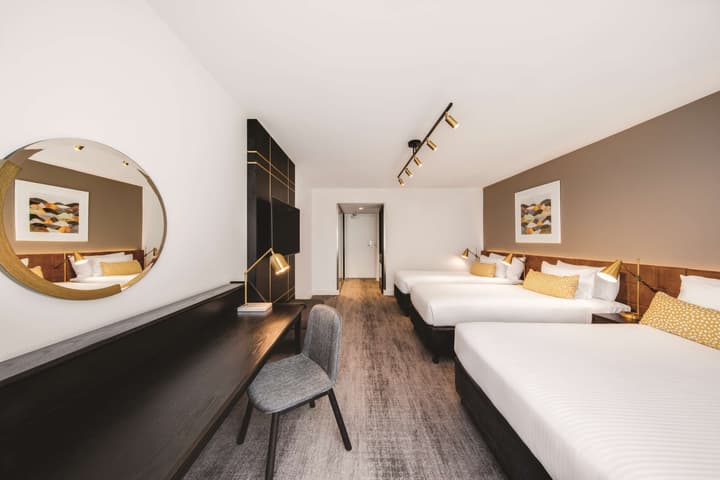 Vibe Hotel Sydney