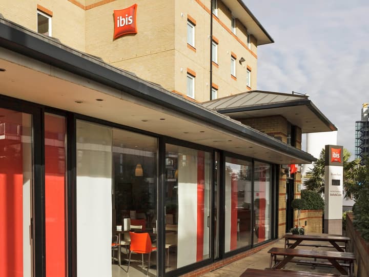ibis London Docklands Canary Wharf