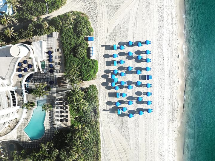 DoubleTree Resort & Spa by Hilton Ocean Point-N. Miami Beach