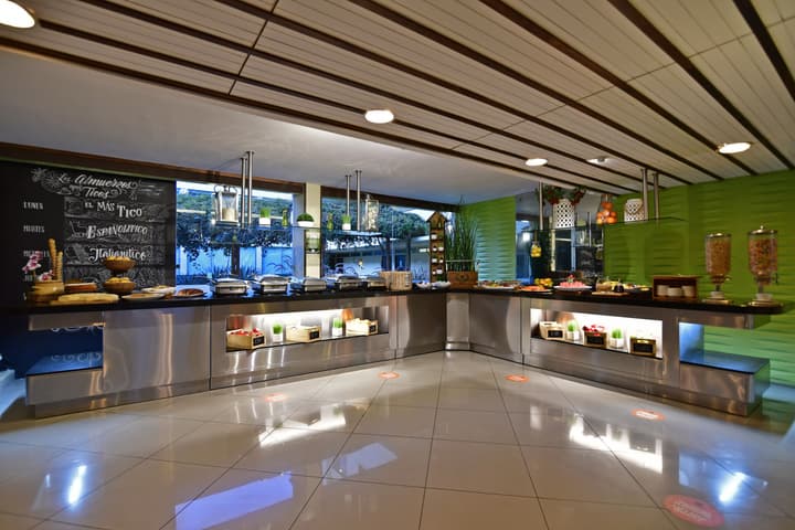 Auténtico Hotel
