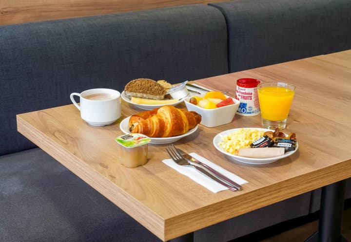 B&B HOTEL Paris Châtillon