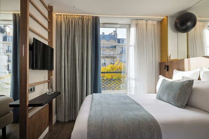 Hôtel Raspail Montparnasse