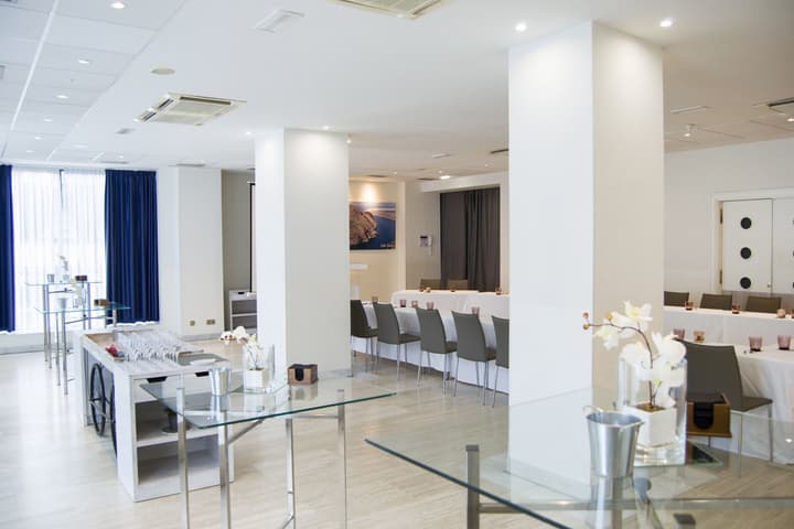 Hotel Zentral Gijón Rey Pelayo