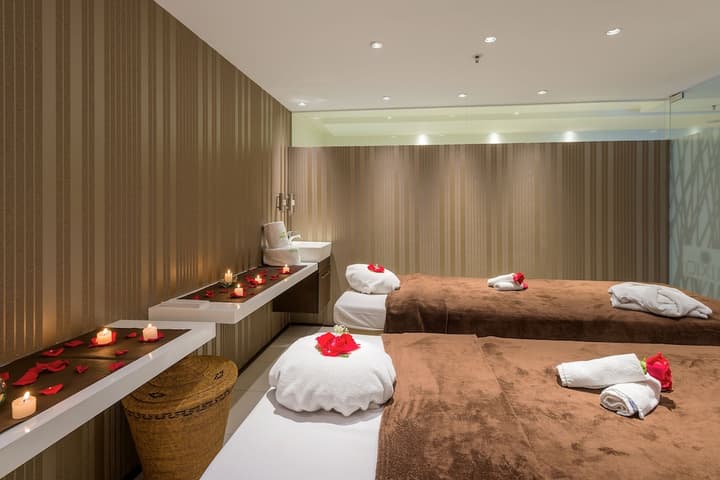 Casa Dann Carlton Hotel & Spa
