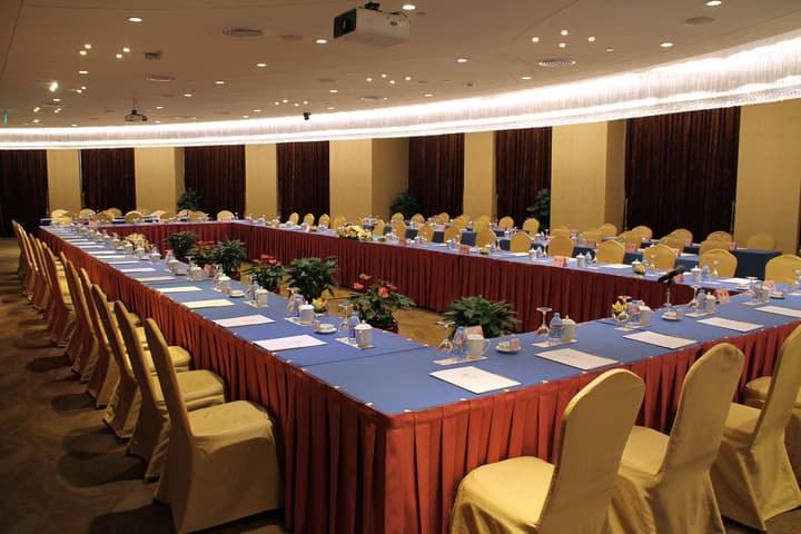Central Hotel Shanghai