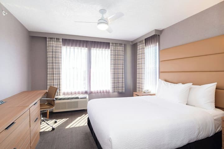 Sandman Hotel Victoria