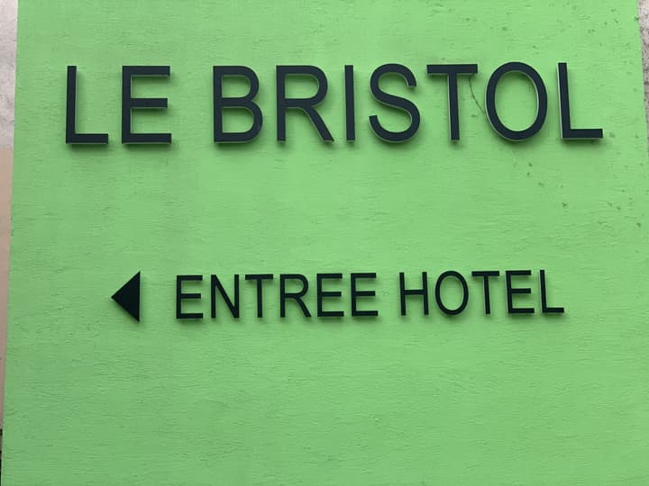 Hotel Bristol