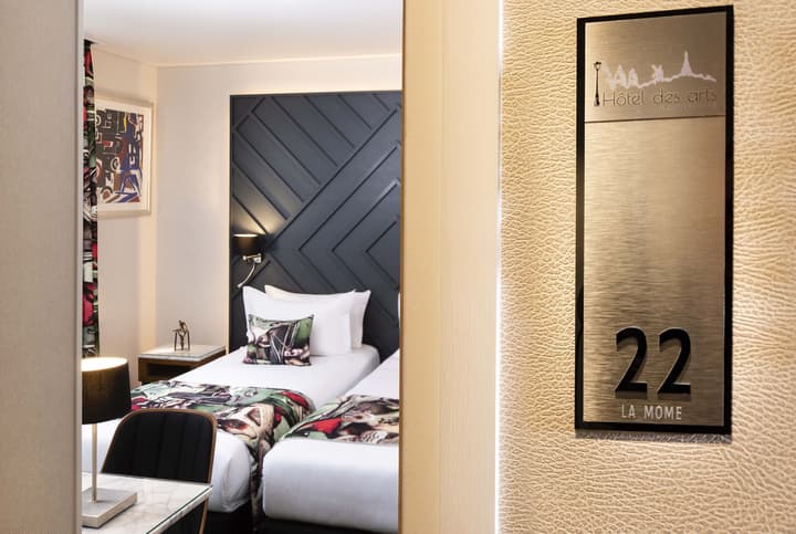 Hotel Des Arts Paris Montmartre