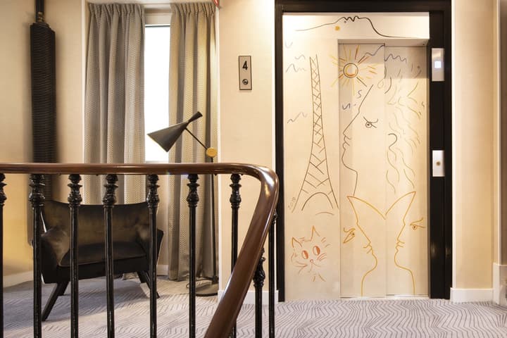 Hotel Des Arts Paris Montmartre