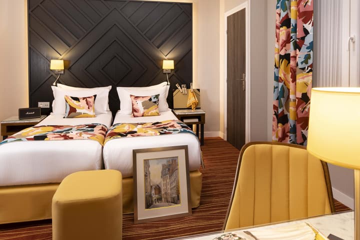 Hotel Des Arts Paris Montmartre