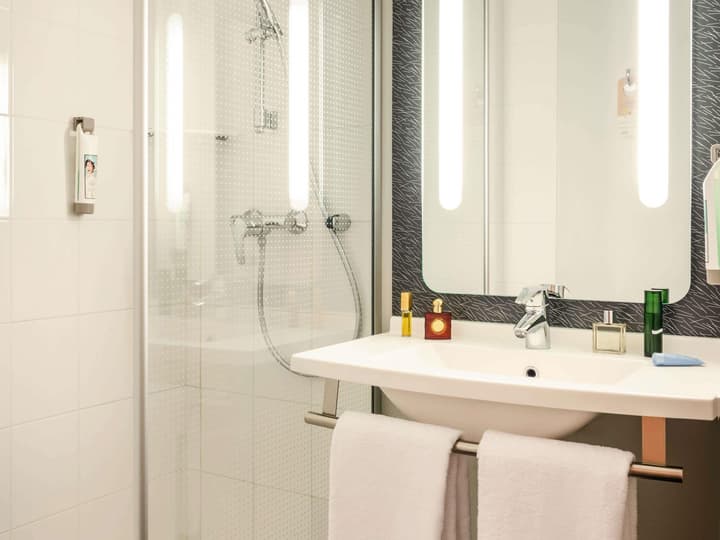 ibis Paris 17 Clichy-Batignolles