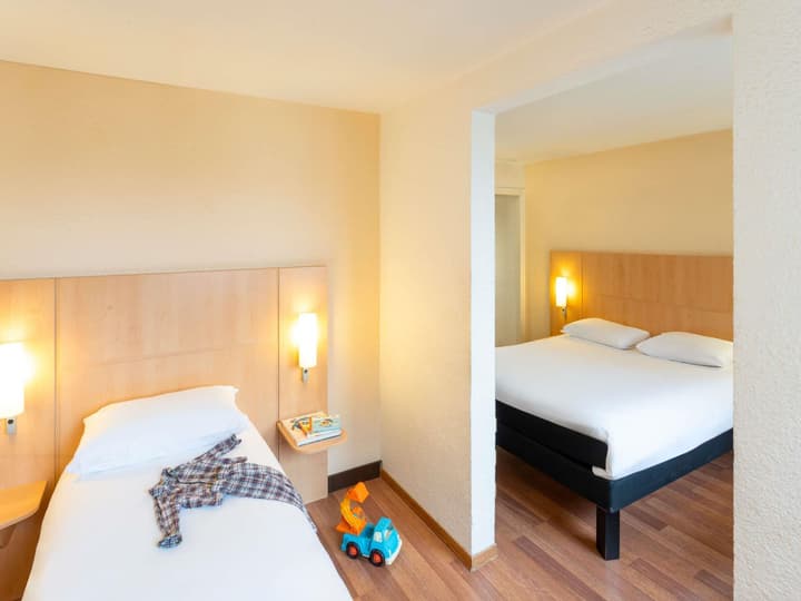 ibis Paris 17 Clichy-Batignolles