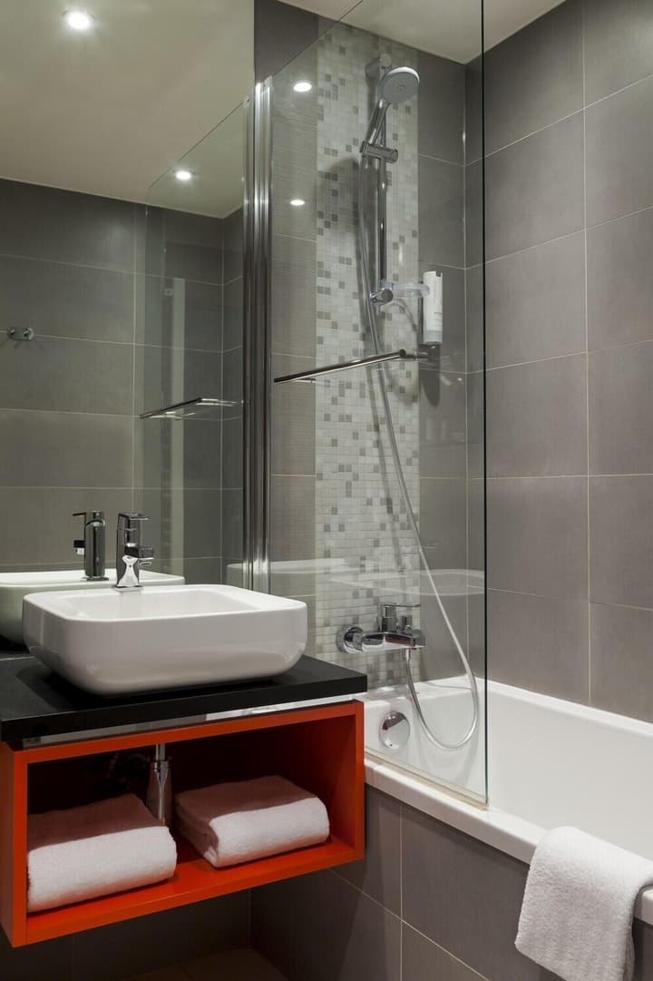 Timhotel Opera Blanche Fontaine