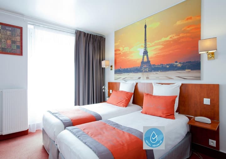 Hôtel Alyss Cambronne Eiffel