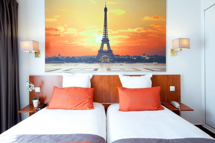 Hôtel Alyss Cambronne Eiffel