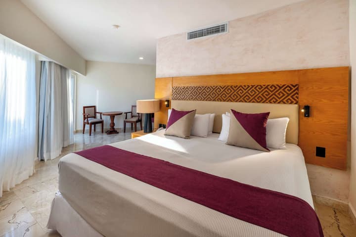 Viva Azteca by Wyndham, A Trademark  Resort