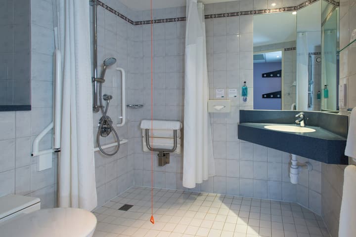 Holiday Inn Express London Wandsworth by IHG