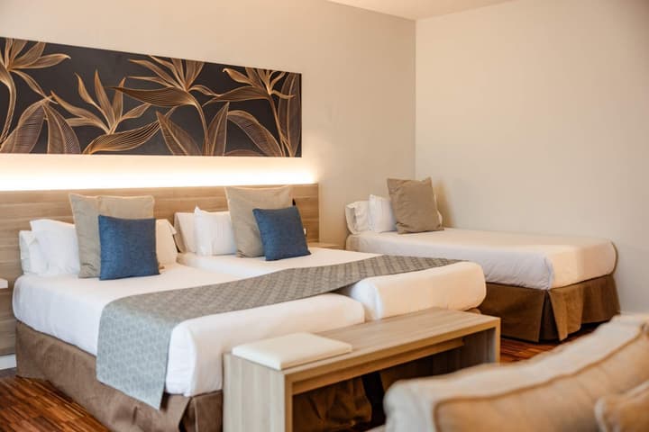 Hotel Escuela Santa Cruz