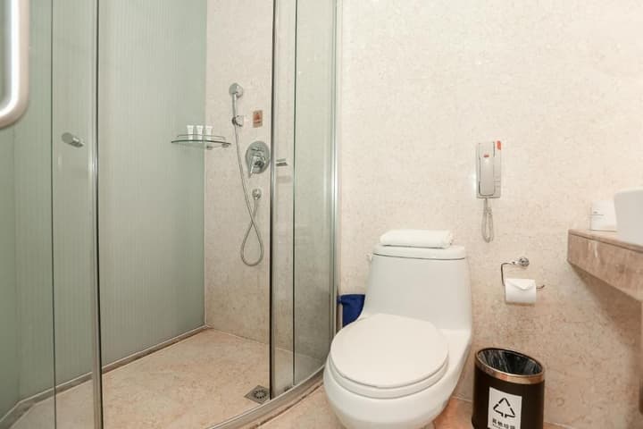 Howard Johnson Paragon Hotel Beijing