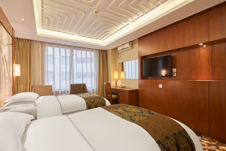 Howard Johnson Paragon Hotel Beijing