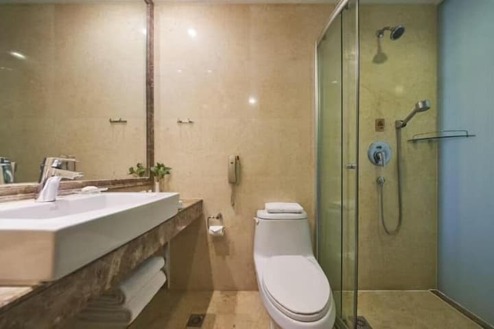 Howard Johnson Paragon Hotel Beijing
