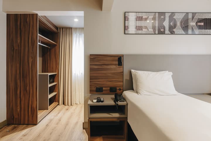 Mercure Curitiba Batel Hotel