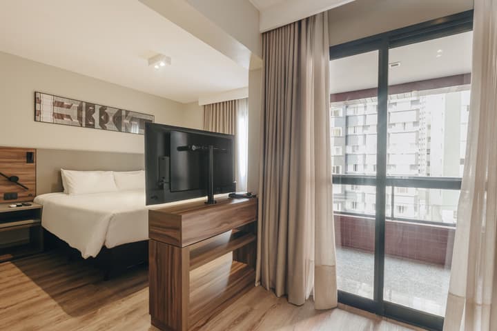 Mercure Curitiba Batel Hotel