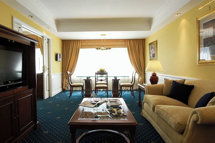 Emperador Hotel Buenos Aires
