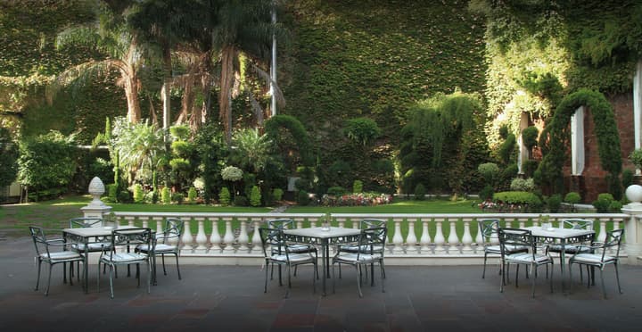 Emperador Hotel Buenos Aires