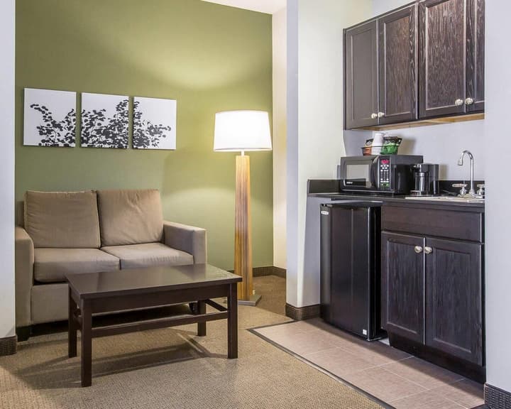 Sleep Inn & Suites Queensbury - Lake George