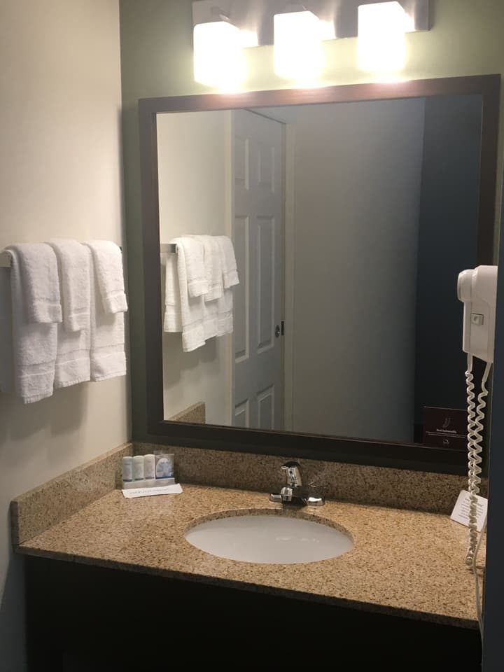 Sleep Inn & Suites Queensbury - Lake George