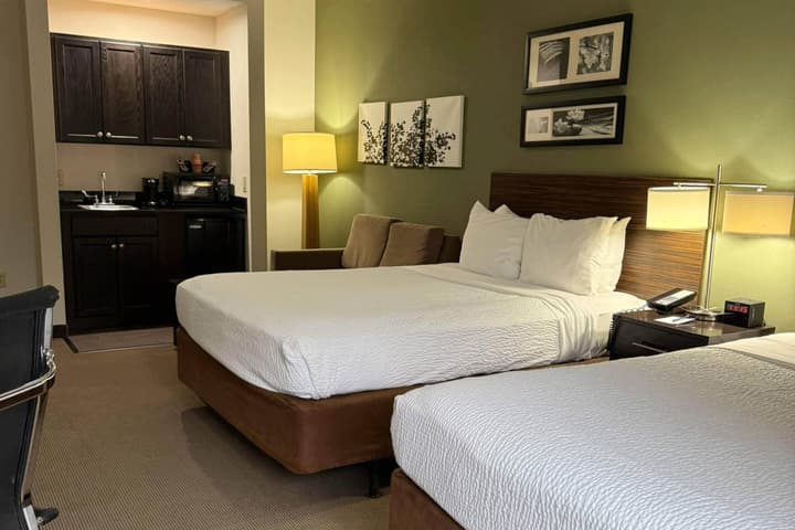 Sleep Inn & Suites Queensbury - Lake George