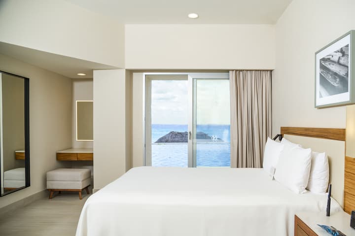 Emporio Cancun Optional All Inclusive