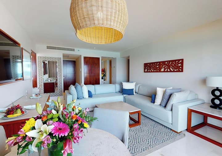 Park Royal Beach Cancun - All Inclusive