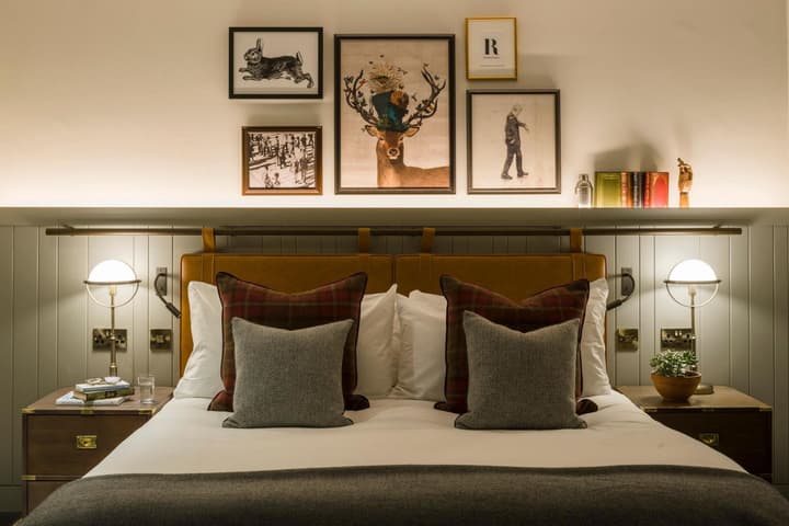Kimpton Charlotte Square by IHG