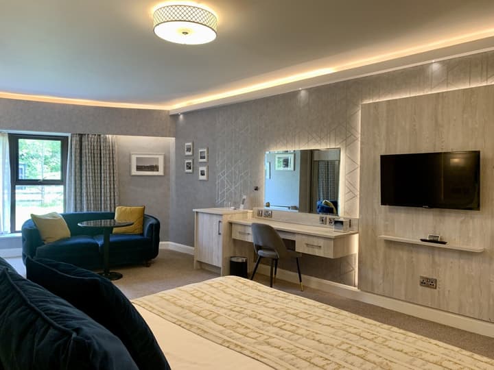 Mill Park Hotel