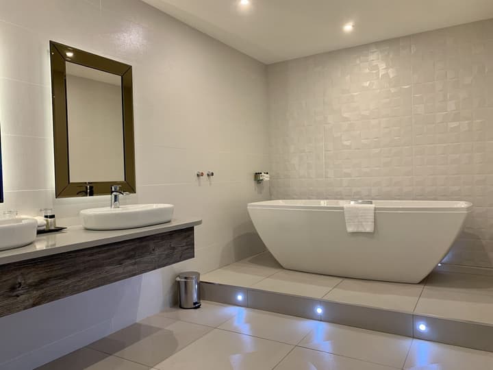 Mill Park Hotel