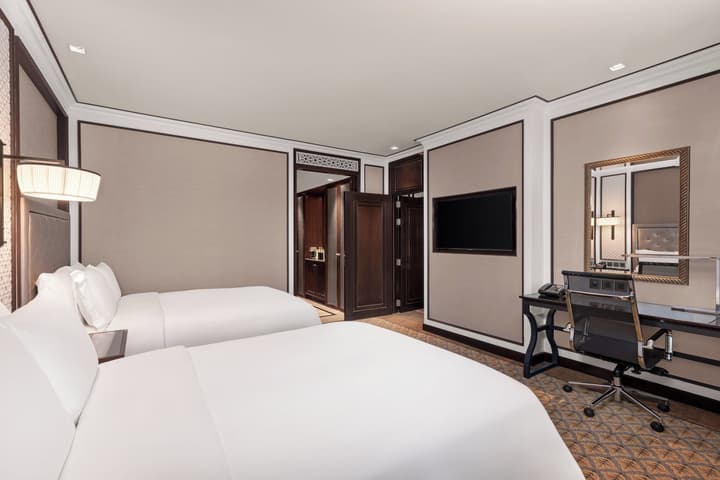 The Athenee Hotel, a Luxury Collection Hotel, Bangkok