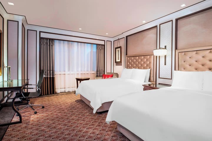 The Athenee Hotel, a Luxury Collection Hotel, Bangkok