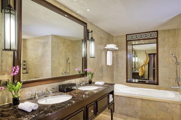 The Athenee Hotel, a Luxury Collection Hotel, Bangkok