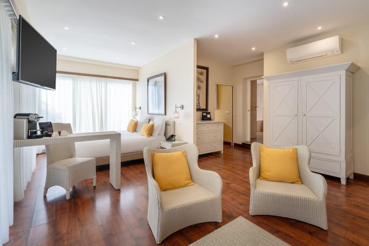 Best Western Premier Montfleuri